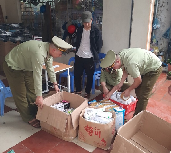 Quản lý thị trường Hà Giang: Tạm giữ trên 700 sản phẩm hàng hóa có dấu hiệu nhập lậu