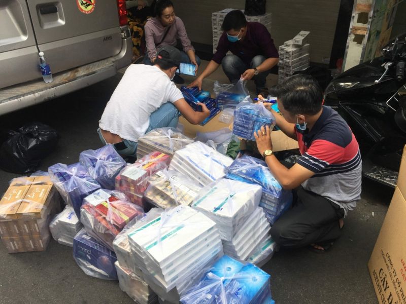Thành phố Hồ Chí Minh: Tạm giữ gần 5.000 bao thuốc lá điếu nhập lậu