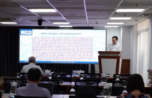 Ông Từ Lương, Phó Giám đốc Sở Thông tin và Truyền thông TP.HCM thông tin công tác tuyên truyền về cuộc bầu cử