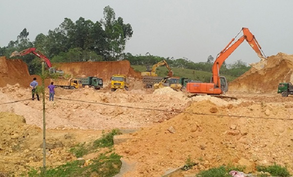 Bộ Tài nguyên và Môi trường kiểm tra việc khai thác khoáng sản tại Phú Thọ