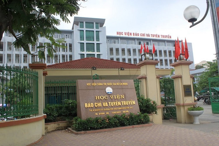 Học viện Báo chí & Tuyên truyền là 1 trong 9 cơ sở giáo dục đại học tư thục, dân lập được phép đào tạo ngành báo chí.