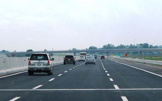 Bộ Giao thông Vận tải yêu cầu hoàn thiện phương án thu phí cao tốc