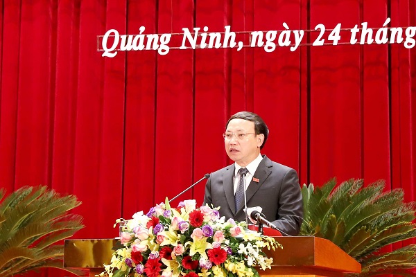 Bí thư Tỉnh ủy Quảng Ninh Nguyễn Xuân Ký phát biểu tại kỳ họp