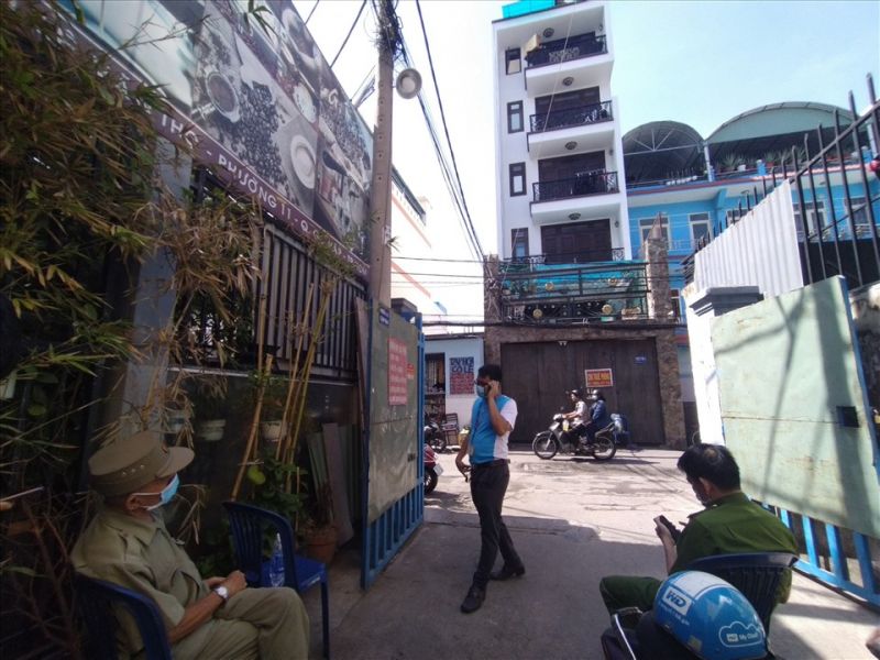 TPHCM: Gỡ phong tỏa 1 điểm liên quan ca bệnh COVID-19 nhập cảnh trái phép có kết quả âm tính