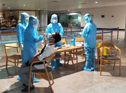 TP.HCM: 4 trường hợp nhập cảnh trái phép có kết quả âm tính với SARS-CoV-2