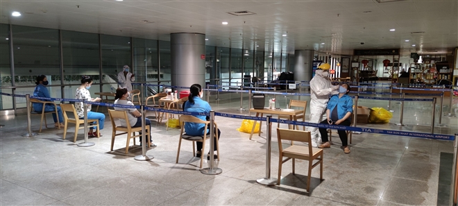 TP.HCM: Không còn cách ly tập trung người đến từ địa phương khác