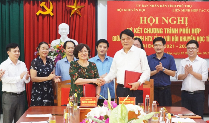 Phú Thọ: Ký kết chương trình phối hợp giữa Liên Minh Hợp tác xã tỉnh với Hội Khuyến học tỉnh