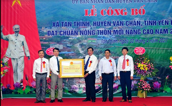 Yên Bái: Xã đầu tiên của huyện Văn Chấn đạt chuẩn nông thôn mới nâng cao