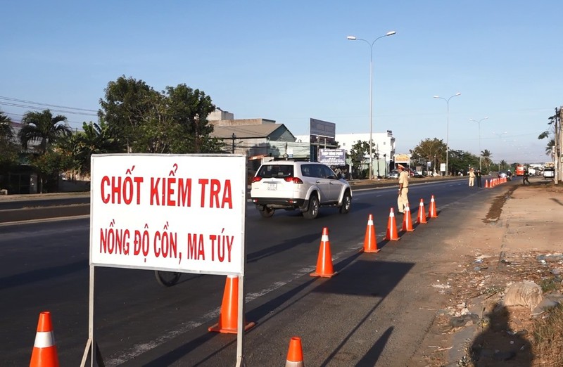 CSGT Bình Thuận công khai kế hoạch tuần tra, kiểm soát trên tuyến Quốc lộ 1A