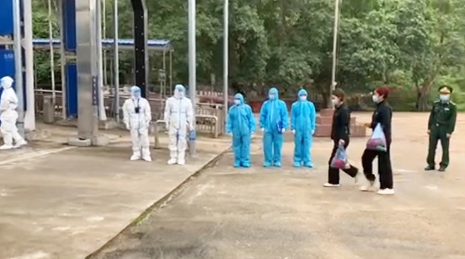 Cao Bằng: Trao trả 2 công dân Trung Quốc nhập cảnh trái phép vào Việt Nam