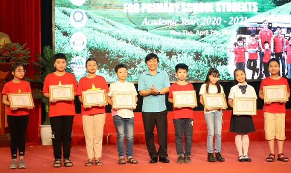 Phú Thọ: Giao lưu Câu lạc bộ tiếng Anh cấp tỉnh dành cho học sinh tiểu học năm học 2020 - 2021