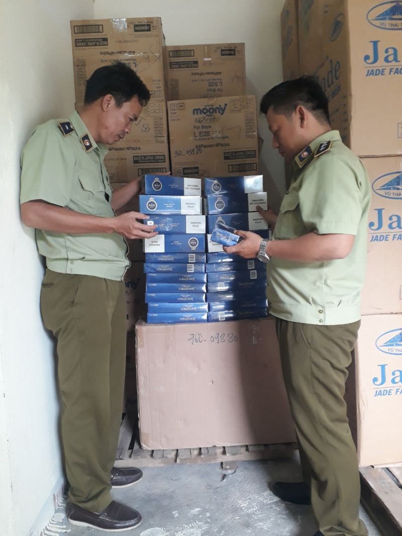 Cục QLTT Phú Yên kiểm tra tạm giữ 500 bao thuốc lá điếu nhập lậu