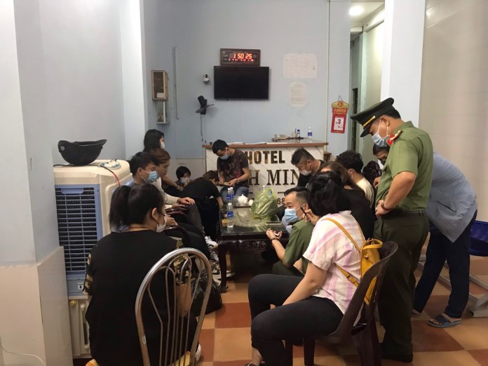 Quảng Bình: Khởi tố đối tượng đưa người Trung Quốc nhập cảnh trái phép