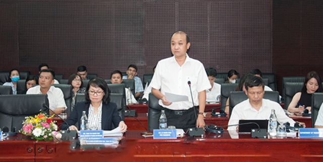 Ph&oacute; Chủ tịch UBND th&agrave;nh phố L&ecirc; Quang Nam ph&aacute;t biểu tại hội thảo