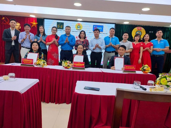 Ký kết thỏa thuận hợp tác về chương trình phúc lợi cho đoàn viên công đoàn ngành Y tế năm 2021