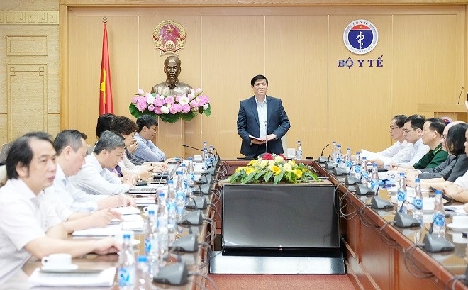 GS.TS Nguyễn Thanh Long- Bộ trưởng Bộ Y tế phát biểu tại hội nghị