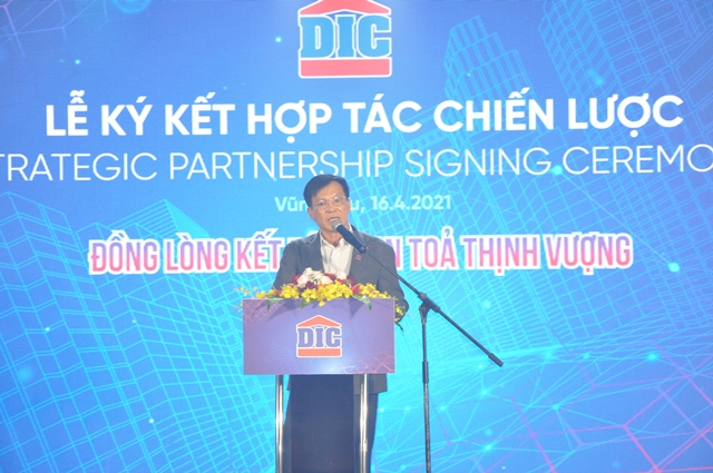 Ông Nguyễn Thiện Tuấn, Chủ tịch HĐQT Tập đoàn DIC phát biểu tại lễ ký kết