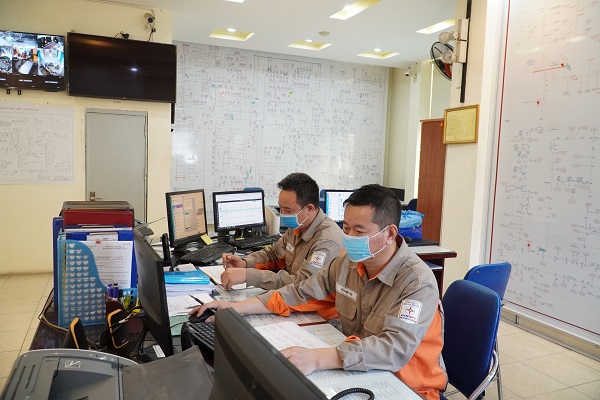 Điện lực Quảng Ninh đảm bảo cung cấp điện dịp nghỉ Lễ ngày 30/4 và 1/5