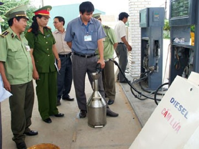 Phú Yên: Xử phạt Công ty TNHH Xăng dầu Khánh Quỳnh hơn 650 triệu đồng vì bán xăng dầu kém chất lượng (Ảnh minh họa)