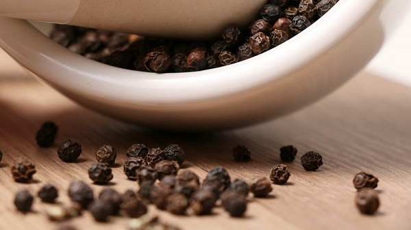 Giá tiêu ngày 1/5: Đi ngang 5 ngày liên tiếp