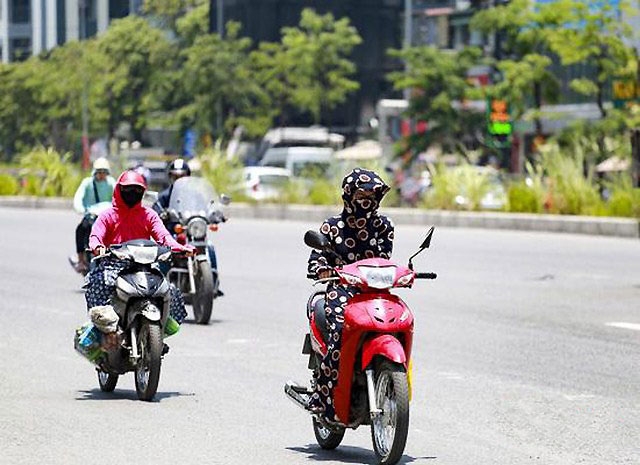 Dự báo thời tiết hôm nay 3/4: Miền Bắc ngày nắng nóng, chiều tối và đêm có mưa