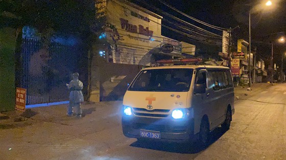 Xuất hiện ca nghi nhiễm COVID-19, Đồng Nai họp khẩn trong đêm