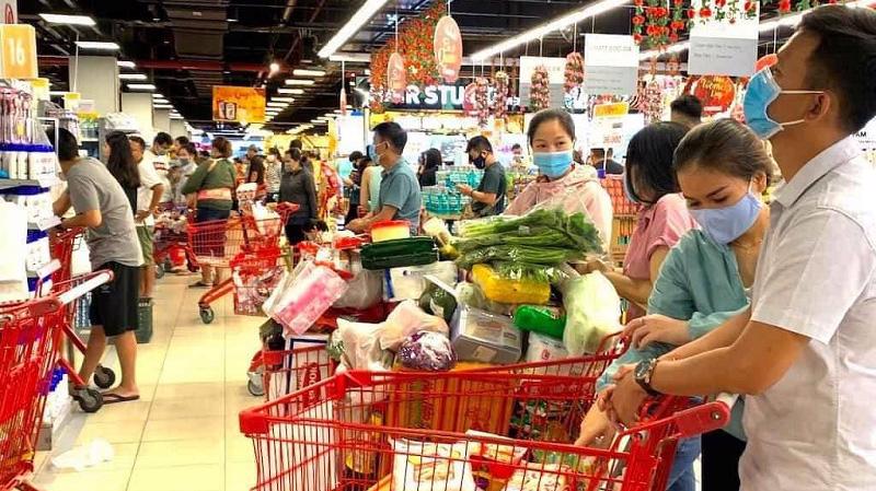 Tổng mức bán lẻ hàng hóa và doanh thu dịch vụ tiêu dùng tăng 10,02% so với cùng kỳ