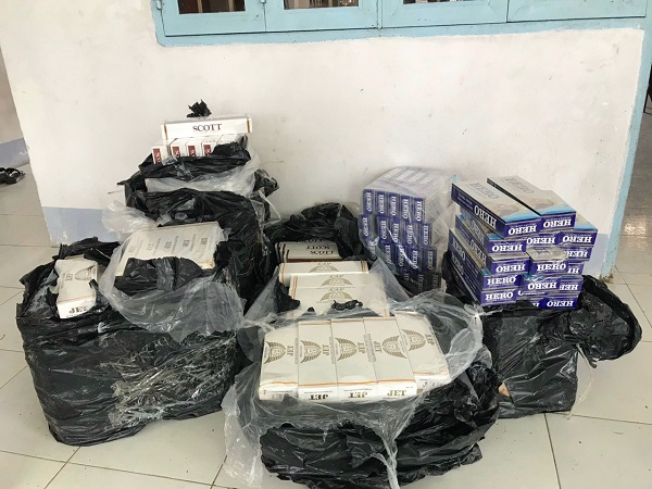 An Giang: Thu giữ hơn 2.400 bao thuốc lá nhập lậu