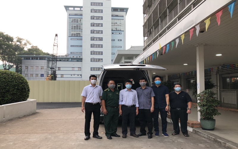 Đội phản ứng nhanh Bệnh viện Chợ Rẫy trước giờ lên đường đến Kiên Giang