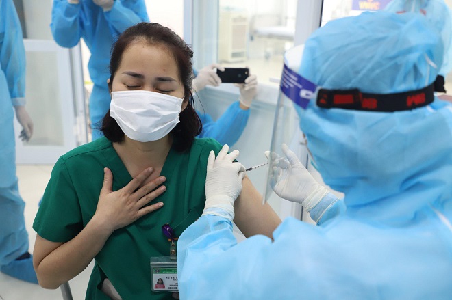 Tính đến 16h ngày 09/5, Việt Nam đã có hơn 850 nghìn người được tiêm vắc xin phòng covid-19