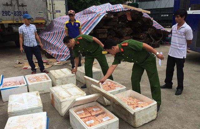 TP. HCM: 26 tổ chức, cá nhân bị phạt gần 400 triệu đồng vì vi phạm vệ sinh an toàn thực phẩm