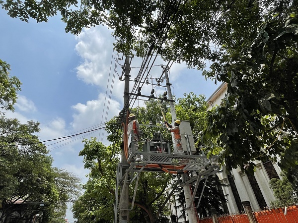 EVNNPC đảm bảo cung cấp điện phục vụ phát triển kinh tế - xã hội và phòng chống dịch