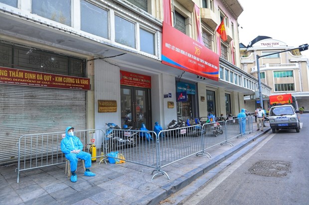 Hà Nội: Thêm 2 ca mắc Covid -19 mới có lịch trình di chuyển phức tạp, không khai báo