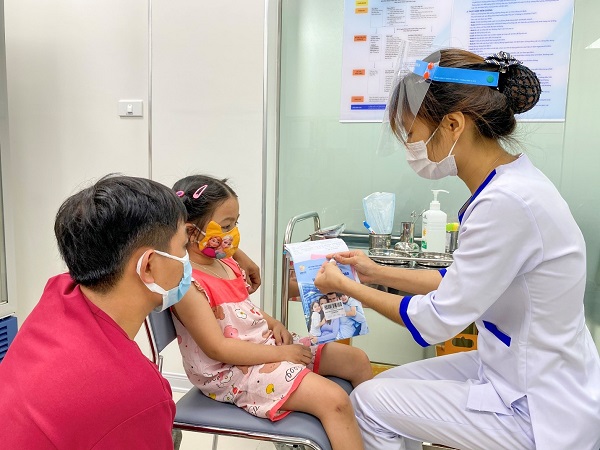 Đến với VNVC Đồng Hới, người dân Quảng Bình được trải nghiệm dịch vụ tiêm chủng vắc xin an toàn, chất lượng cao, giá bình ổn ngay gần nhà