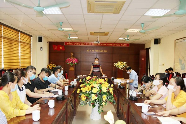 Lào Cai: Hơn 150 cán bộ y tế được tập huấn xét nghiệm sàng lọc SARS-CoV-2