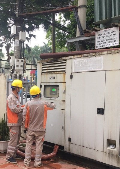Kiểm tra hệ thống máy phát điện dự phòng cấp điện cho các cơ quan của tỉnh