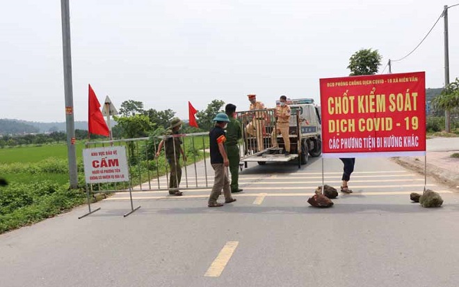 Bắc Ninh: Xử phạt 2 trường hợp chia sẻ bài viết bịa đặt về thuốc trị dứt điểm Covid-19