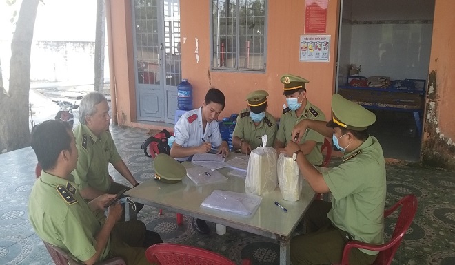 Tiền Giang: Phạt gần 630 triệu đồng đối với 01 thương nhân kinh doanh xăng dầu kém chất lượng