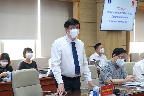 GS.TS. Nguyễn Thanh Long - UV BCH TW Đảng, Bộ trưởng Bộ Y tế phát biểu tại Lễ tiếp nhận