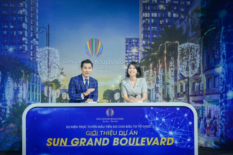 MC Nguyên Khang dẫn dắt sự kiện giới thiệu dự án Sun Grand Boulevard theo phương thức trực tuyến