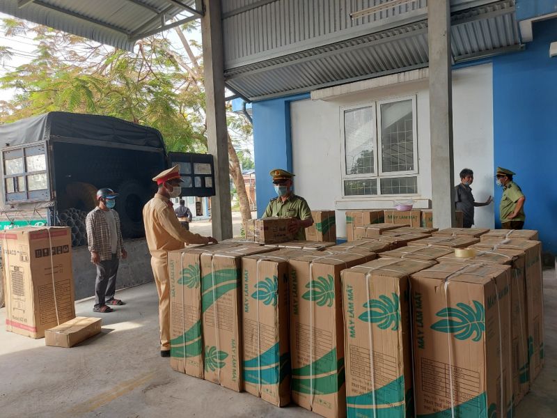 Thừa Thiên Huế: Liên tiếp phát hiện và thu giữ nhiều hàng hóa do nước ngoài sản xuất có dấu hiệu nhập lậu