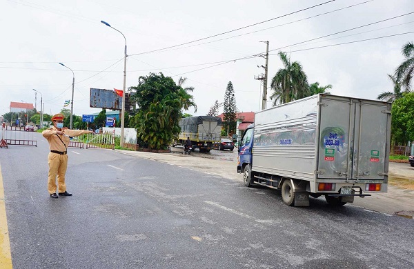 Hải Dương kiểm soát người, phương tiện ra vào tỉnh