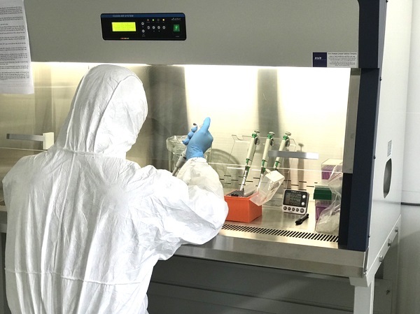 Xét nghiệm sàng lọc SARS-CoV-2 bằng phương pháp Realtime RT-PCR tại Trung tâm Kiểm soát bệnh tật tỉnh