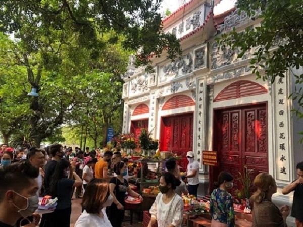 Hà Nội dừng hoạt động tôn giáo, tín ngưỡng tập trung