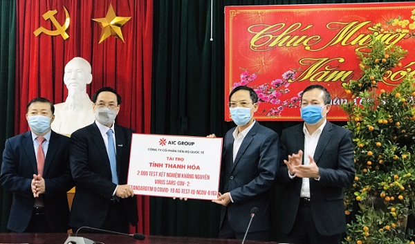 Tỉnh Thanh Hoá tiếp nhận 2.000 test xét nghiệm kháng nguyên virus SARS-CoV-2 từ Tập đoàn AIC GROUP