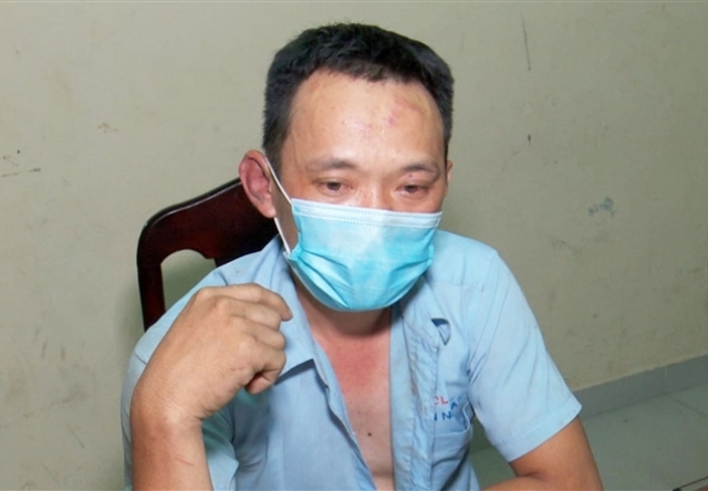 Đà Nẵng: Bắt khẩn cấp tài xế nhốt CSGT trên xe, tông chốt kiểm dịch Covid-19