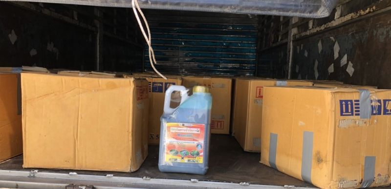 Phát hiện gần 100 can thuốc bảo vệ thực vật không rõ nguồn gốc xuất xứ