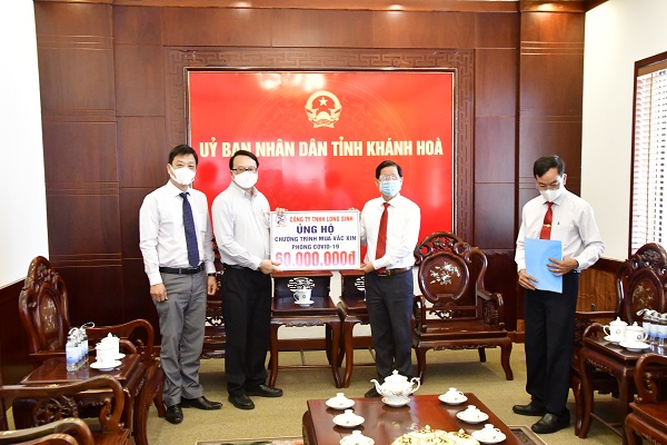 Công ty TNHH Long Sinh ủng hộ 60.000 đồng