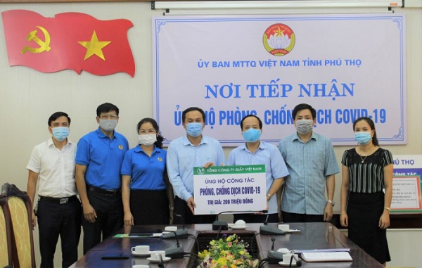 Phú Thọ: Tiếp nhận gần 500 triệu đồng ủng hộ phòng, chống dịch Covid-19