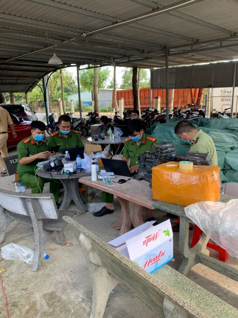 Bình Phước: Thu giữ trên 7.500 điện thoại di động có dấu hiệu nhập lậu